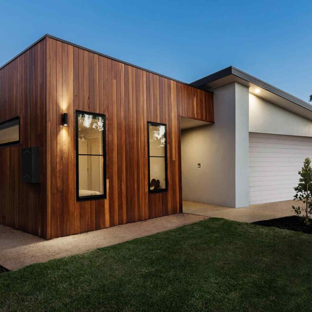 https://borisgeneralcontractors.com/wp-content/uploads/2018/09/gallery_projects_10-640x640.jpg